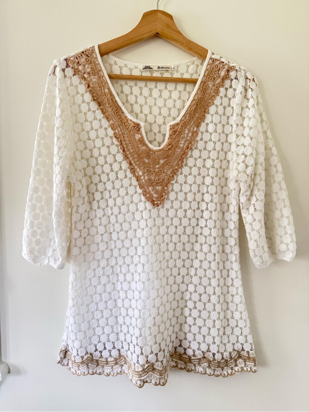 Solitaire Anthropologie White Lace Tunic Style Top with Tan Lace V-Neck